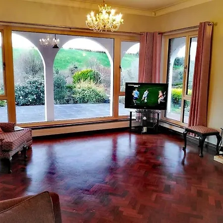 Annalee House, Knappagh Valley - 1 Hour To Airport בית נופש Shercock