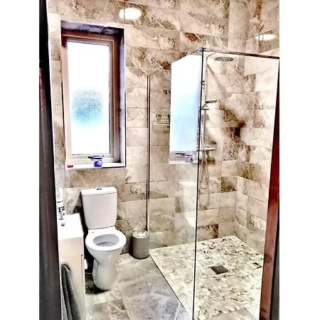 Annalee House, Knappagh Valley - 1 Hour To Airport בית נופש Shercock