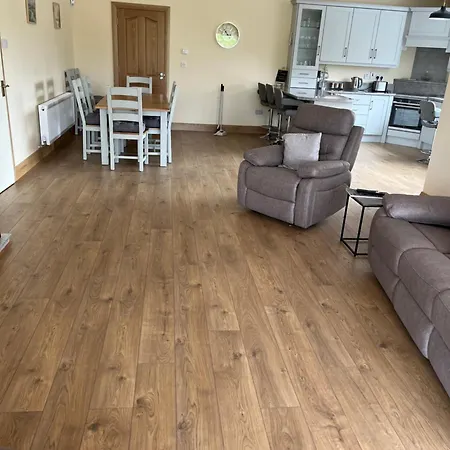 בית נופש Annalee House, Knappagh Valley - 1 Hour To Airport
